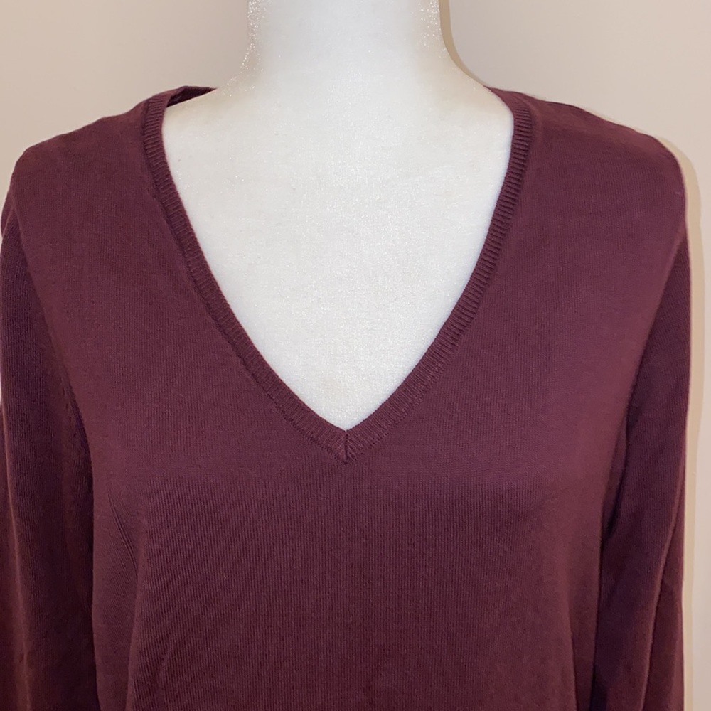 Loft V Neck Sweater - Picture 3 of 5